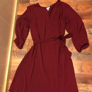 Women’s Dress (M)